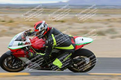 media/Jan-14-2023-SoCal Trackdays (Sat) [[497694156f]]/Turn 9 Inside (11am)/